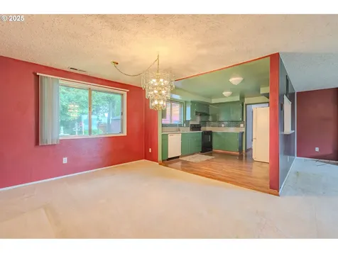 9302 NE 102nd Street Vancouver WA 98662