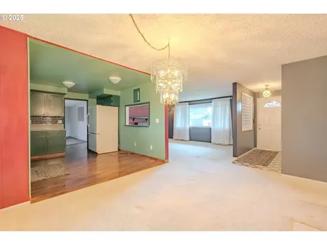 9302 NE 102nd Street Vancouver WA 98662