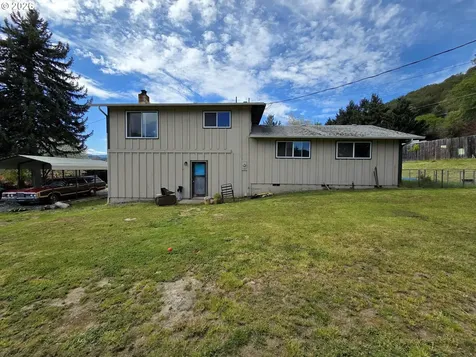 176 Homestead Drive Myrtle Creek OR 97457