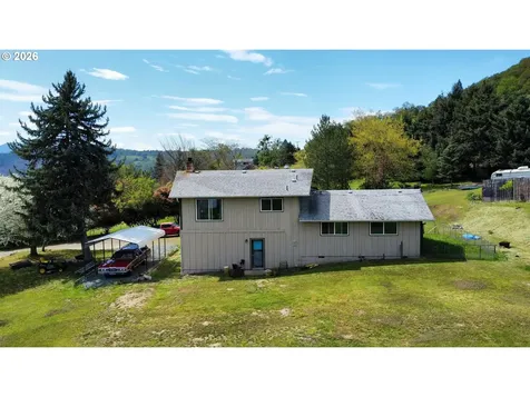 176 Homestead Drive Myrtle Creek OR 97457