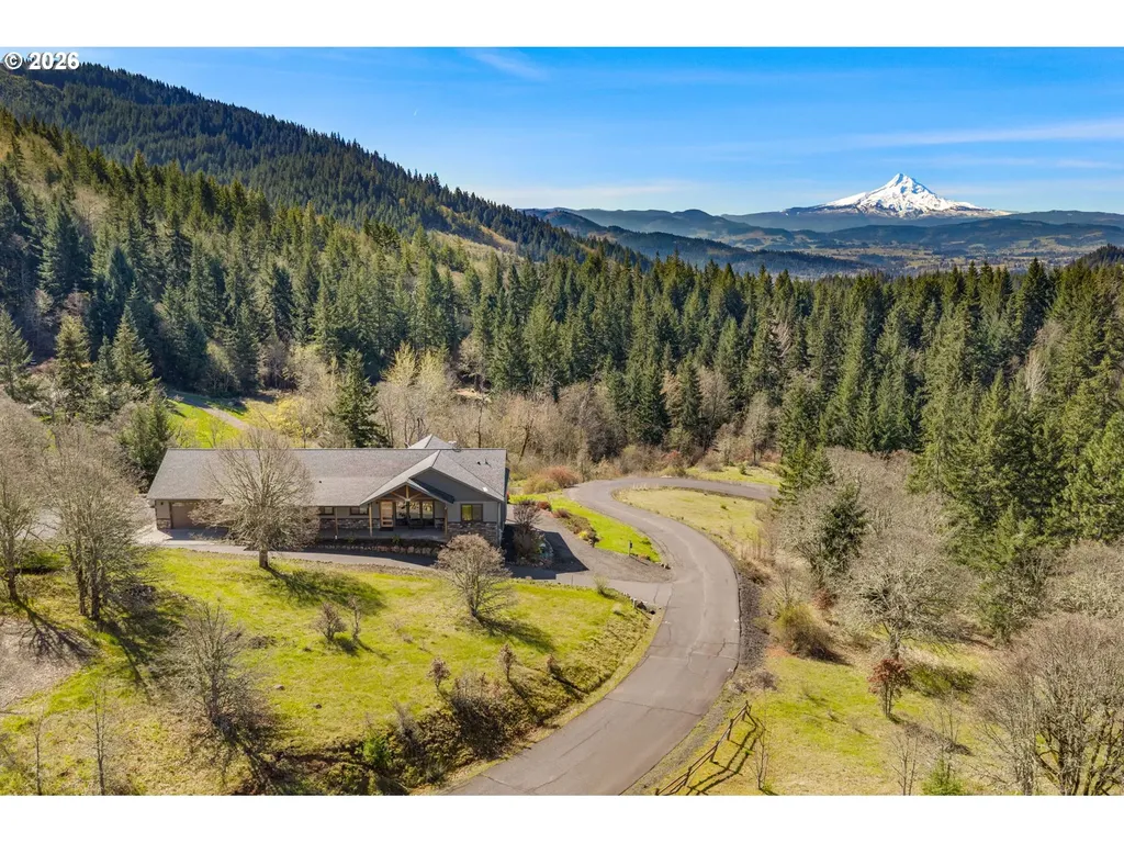 26 Jewett Creek Loop Road White Salmon WA 98672