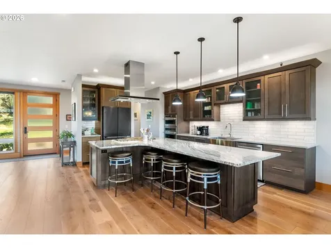 26 Jewett Creek Loop Road White Salmon WA 98672