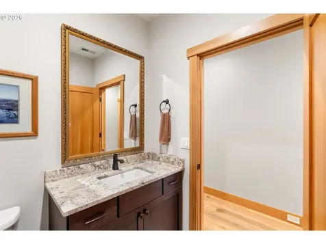 26 Jewett Creek Loop Road White Salmon WA 98672