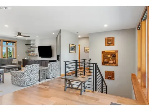 26 Jewett Creek Loop Road White Salmon WA 98672