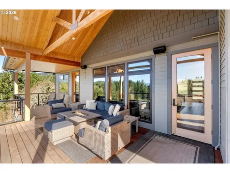 26 Jewett Creek Loop Road White Salmon WA 98672