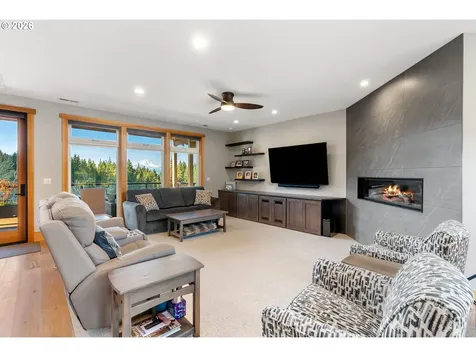 26 Jewett Creek Loop Road White Salmon WA 98672