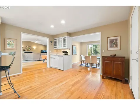 1220 Farrview Court West Linn OR 97068