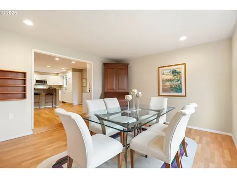 1220 Farrview Court West Linn OR 97068