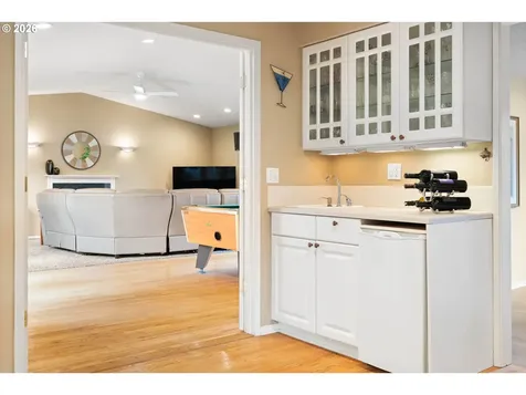 1220 Farrview Court West Linn OR 97068