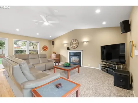1220 Farrview Court West Linn OR 97068