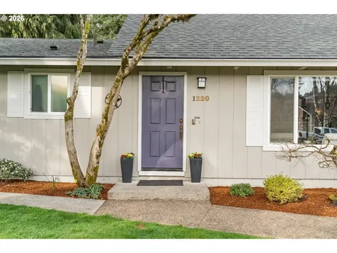 1220 Farrview Court West Linn OR 97068