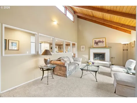 1220 Farrview Court West Linn OR 97068