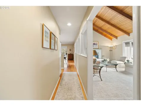 1220 Farrview Court West Linn OR 97068