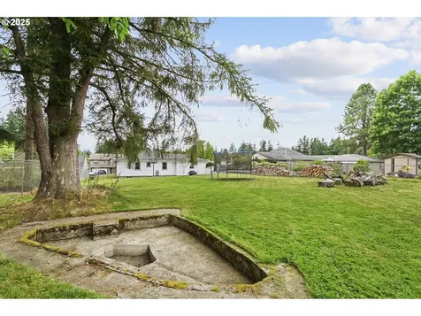 706 N 16th Avenue Kelso WA 98626