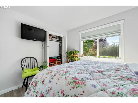 267 SE Tide Avenue Lincoln City OR 97367