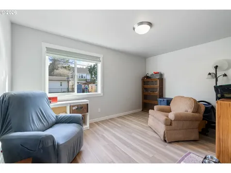 267 SE Tide Avenue Lincoln City OR 97367
