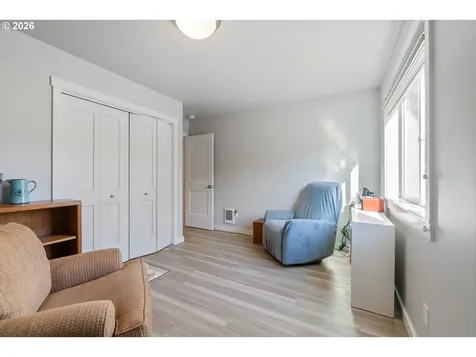 267 SE Tide Avenue Lincoln City OR 97367