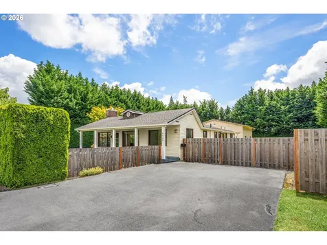 8480 SE Hood Street Clackamas OR 97015