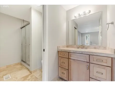 4382 Woodside Circle Lake Oswego OR 97035