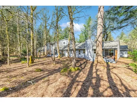 4382 Woodside Circle Lake Oswego OR 97035