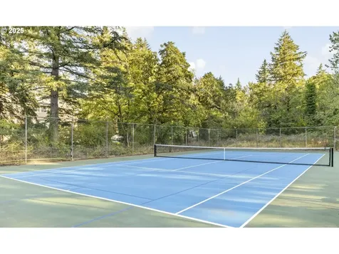 4382 Woodside Circle Lake Oswego OR 97035