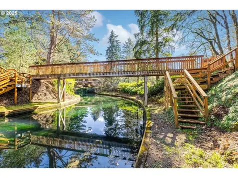 4382 Woodside Circle Lake Oswego OR 97035