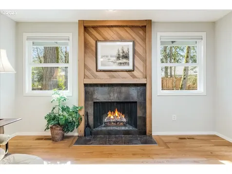 4382 Woodside Circle Lake Oswego OR 97035