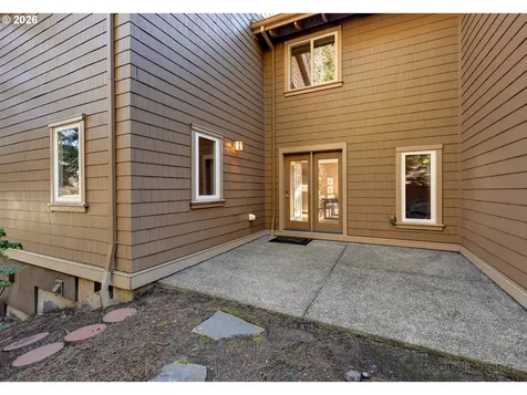 10205 NW Village Heights Drive Portland OR 97229