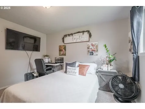 28271 Harmony Road Sweet Home OR 97386