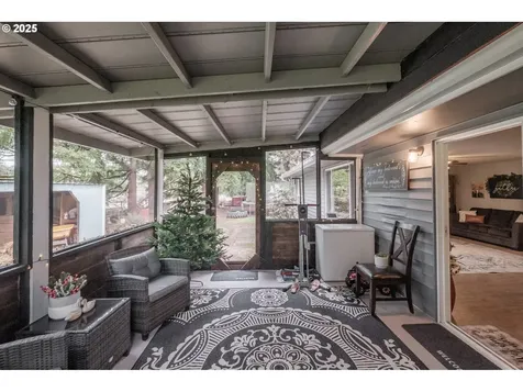 28271 Harmony Road Sweet Home OR 97386