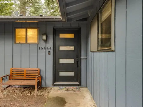 16444 Bonaire Avenue Lake Oswego OR 97035