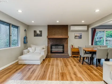 16444 Bonaire Avenue Lake Oswego OR 97035