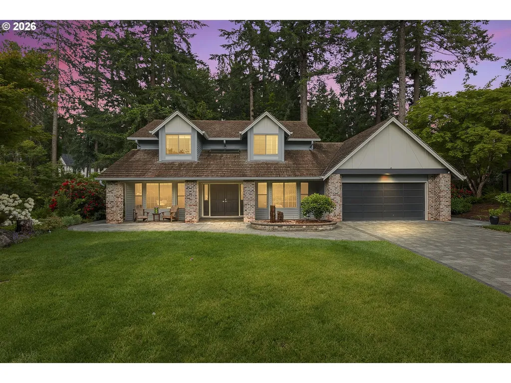 6320 SW Merlin Court Portland OR 97219