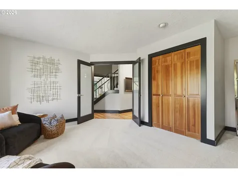 6320 SW Merlin Court Portland OR 97219
