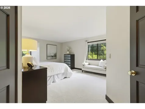 6320 SW Merlin Court Portland OR 97219