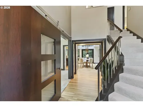 6320 SW Merlin Court Portland OR 97219