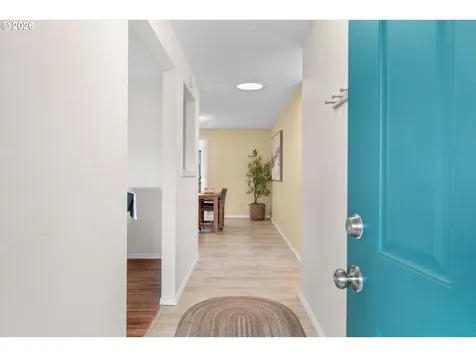 668 NE 21st Avenue Hillsboro OR 97124