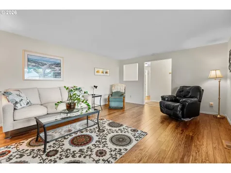 668 NE 21st Avenue Hillsboro OR 97124
