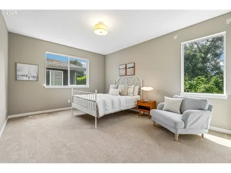 1336 NE Holland Street Portland OR 97211