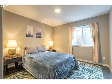 1336 NE Holland Street Portland OR 97211