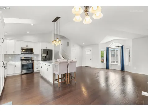 282 NE Lenox Street Hillsboro OR 97124