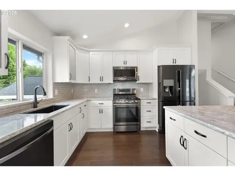 282 NE Lenox Street Hillsboro OR 97124