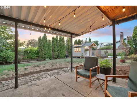 6595 SW 206th Court Beaverton OR 97078