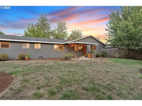 6595 SW 206th Court Beaverton OR 97078