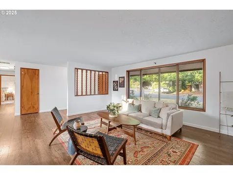 6595 SW 206th Court Beaverton OR 97078