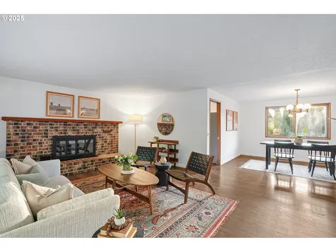 6595 SW 206th Court Beaverton OR 97078