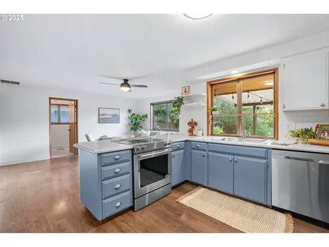 6595 SW 206th Court Beaverton OR 97078