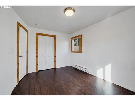 111 Cypress Avenue Garibaldi OR 97118