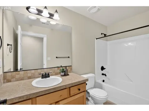 17481 SW Winona Lane Beaverton OR 97078