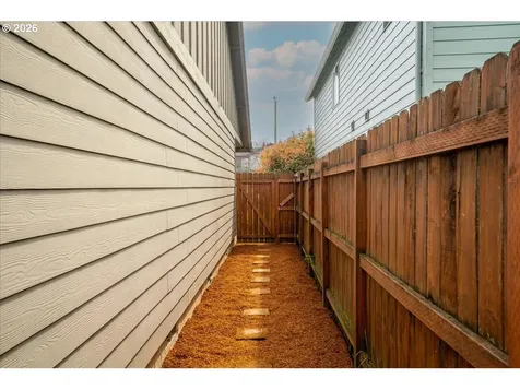 4485 Benham Avenue Salem OR 97317